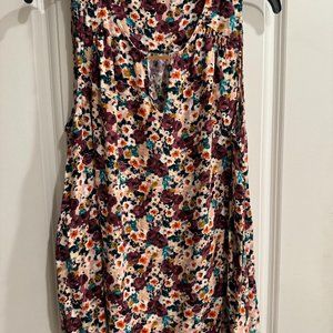 Torrid Sleeveless Blouse Size 1